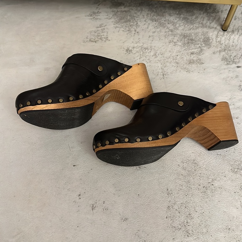 Lisa b. clogs - Picture 4 of 6